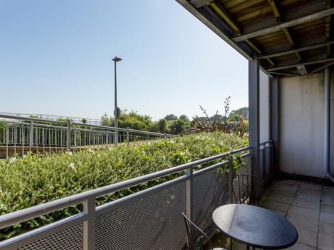 Balcony/Terrace, Garden view