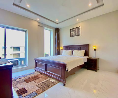 1-Bed Elegant Condo at Eiffel TW Condominio in Lahore
