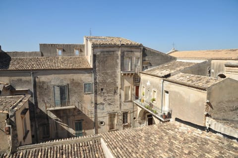 Kalote' On The Roof Apartments Condominio in Noto