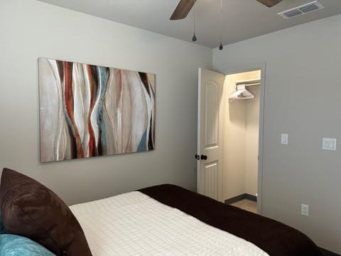 Brand New Rest and Relaxation Apartments Condo in Clovis