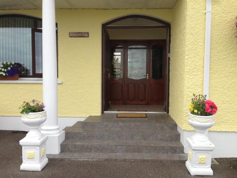 Seawater View Accomadation - Accommodation only Condo in County Donegal