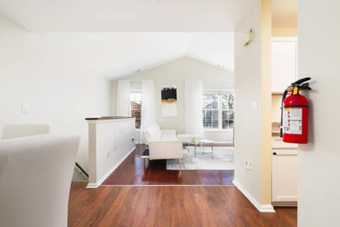 Modern Luxury minutes from NYC+Free Parking! Casa in Newark