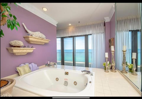 Bathroom, Sea view, Bath, towels