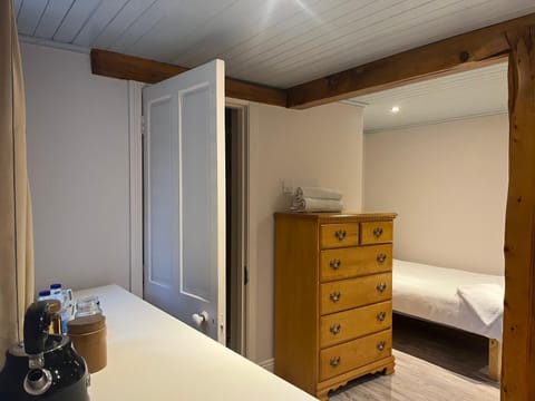 Ferry House Holidays Bed and Breakfast in County Kilkenny