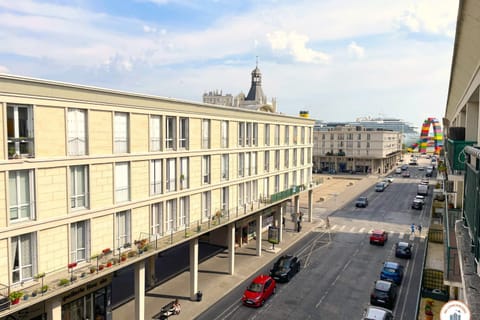 Neighbourhood, City view, Street view