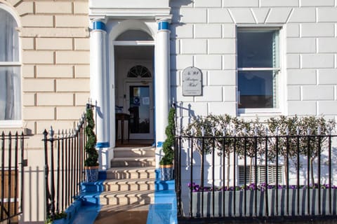 No. 98 Boutique Hotel Hotel in Weymouth