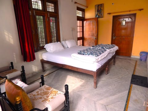 Nirvan-Ika Bed and Breakfast in Jaipur