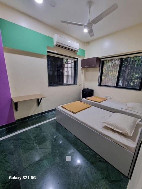JOY HOSTEL - Digital Nomads Hostel & PG - Koregaon Park Hostel in Pune