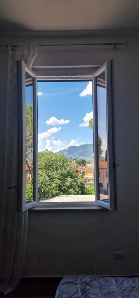 Property building, Bedroom, Mountain view