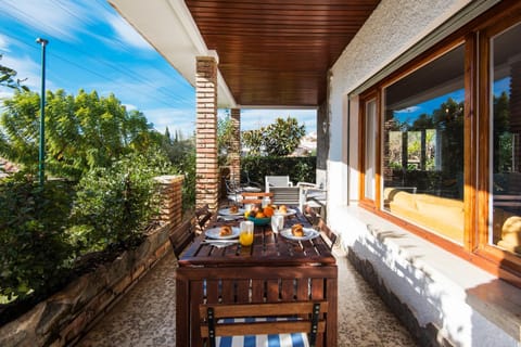 Patio, Garden, Balcony/Terrace, Dining area