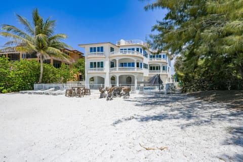 Anna Maria Grand Beach House House in Bradenton Beach