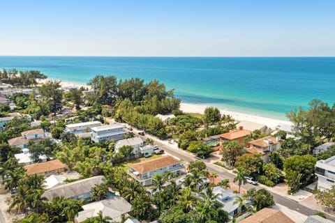 Starfish Beach Unit 4 House in Holmes Beach