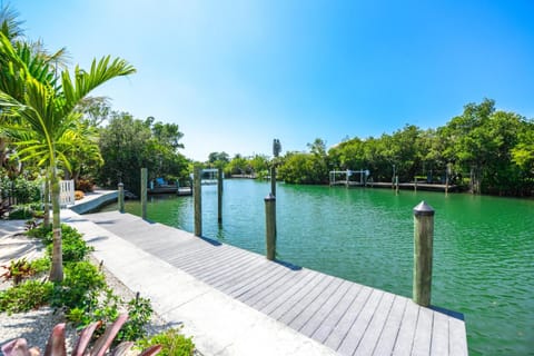 Paradise on Pine House in Anna Maria Island