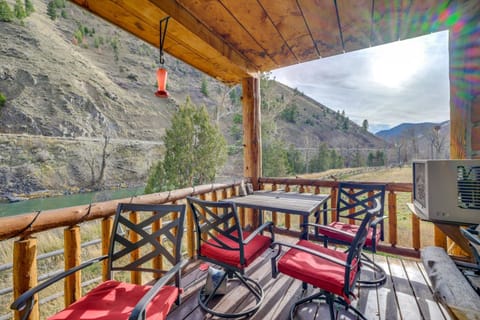 Pet-Friendly Idaho Home on the Salmon River! House in Salmon River