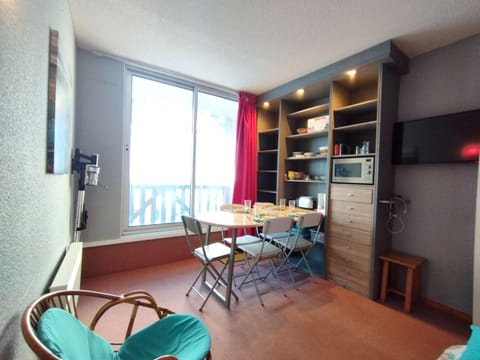 Studio 4 pers avec balcon, ski aux pieds, Aragnouet - 2mn des pistes, ascenseur, casier à ski - FR-1-457-333 Apartment in Saint-Lary-Soulan