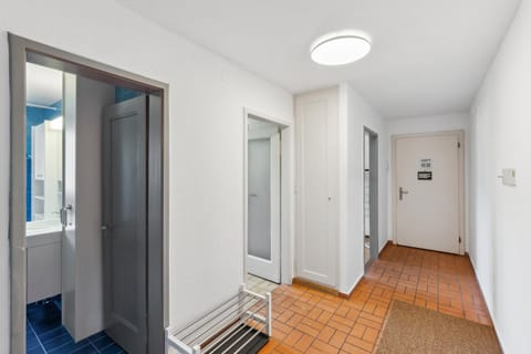 Charming Apartments, Just 27 Minutes to Zurich Center Apartment in Zurich City