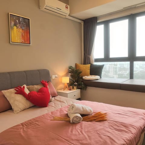 温馨休闲家庭套房3房3厕 6-8人 Danga Bay Country Garden YI JIA名宿 Apartment in Johor Bahru