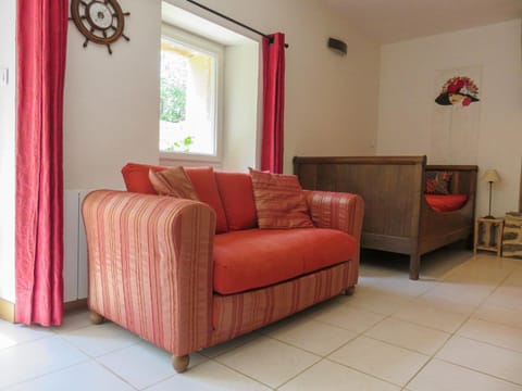 Holiday Home Gîte du Linon by Interhome House in Brittany