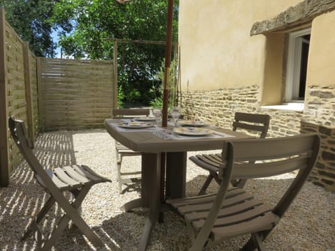 Holiday Home Gîte du Linon by Interhome House in Brittany