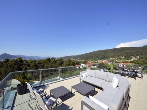 Charming Caminha Villa - 4 Bedrooms - Villa Caminha View - Private Pool and Astounding Sea Views - Viana do Castelo Villa in Viana do Castelo District, Portugal