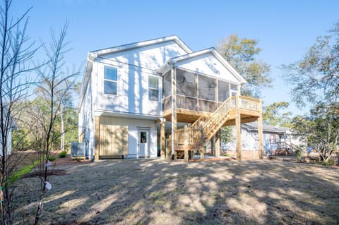 Better Together Beach House House in Oak Island