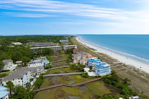 Egret by AvantStay 10 BR Ocean Estate Infinity Pool w Views Walk to Beach House in Hilton Head Island