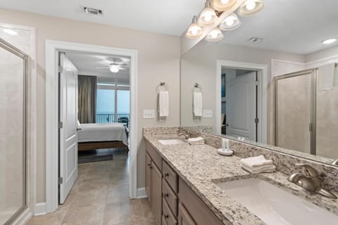 Phoenix Orange Beach II 402 by Liquid Life Apartment in Orange Beach