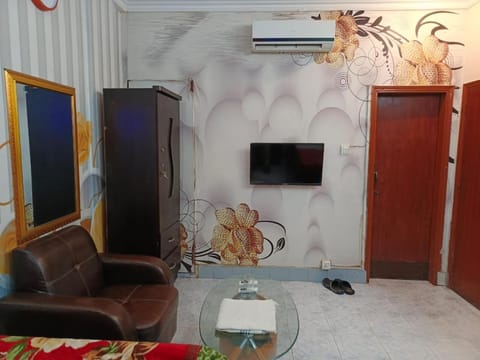 Al Madina Guest House Condo in Sindh