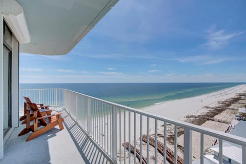 Summerchase 4 Penthouse Apartment in Orange Beach