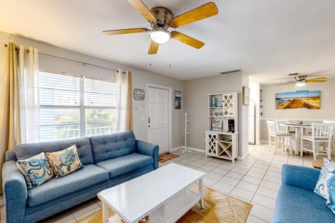 Coastal Vibes Condo in North Redington Beach