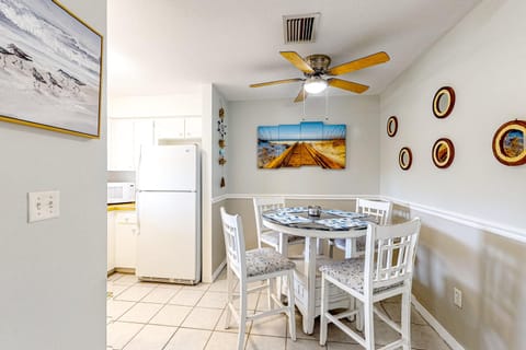 Coastal Vibes Condo in North Redington Beach