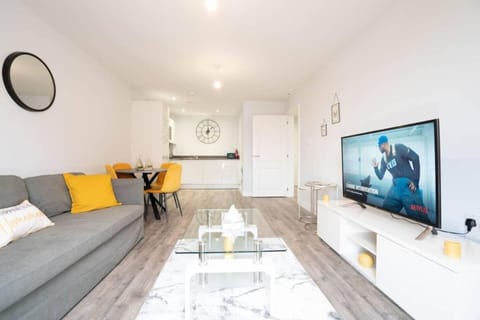 Urban Oasis in Vibrant Birmingham! Apartment in Birmingham