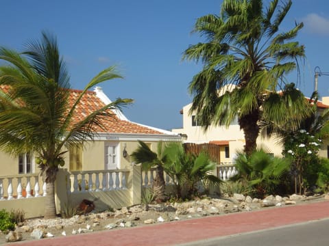 Aruba Cunucu Residence Apartahotel in Noord