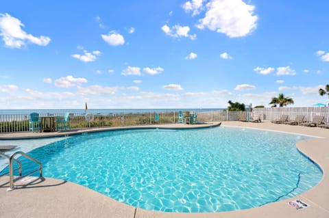 The Enclave 907 Apartment in Orange Beach