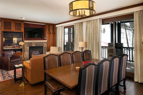 The Ritz-Carlton Club, 3 Bedroom Residence Float 5, Ski-in & Ski-out Resort in Aspen Highlands House in Aspen