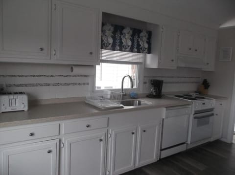 Nice Apartment In Barnegat Light With 3 Bedrooms And Wifi Condo in Barnegat Light