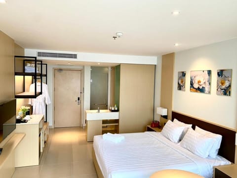 The Western Seaview Cam Ranh Condotel Hotel in Khanh Hoa Province