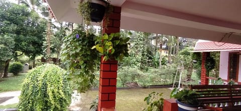 Runnin Airport - Homestay Vacation rental in Mangaluru