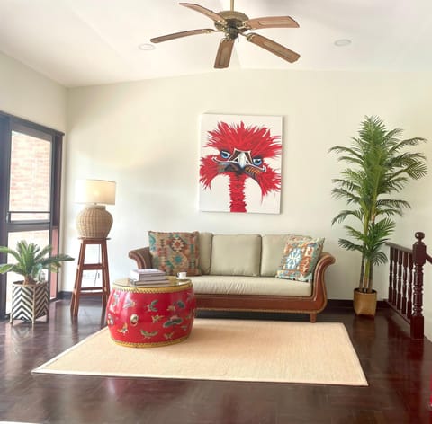 Living room, Seating area, fireplace