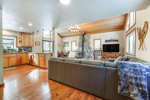 Family-Friendly Truckee Cabin in Tahoe Donner! House in Truckee