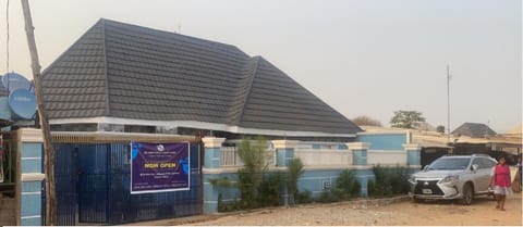 De emeritus courtyard Hotel in Abuja