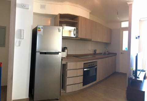 Kitchen or kitchenette, minibar, pet friendly, stove