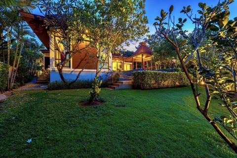 3 Bed Luxury Bali Style Villa Close To Beach PR6 Villa in Hua Hin District