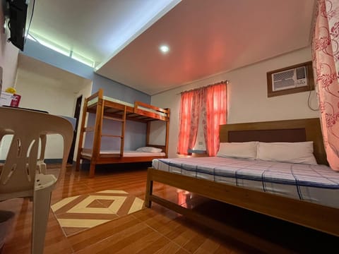 Marian's Transient House Bed and Breakfast in Puerto Princesa