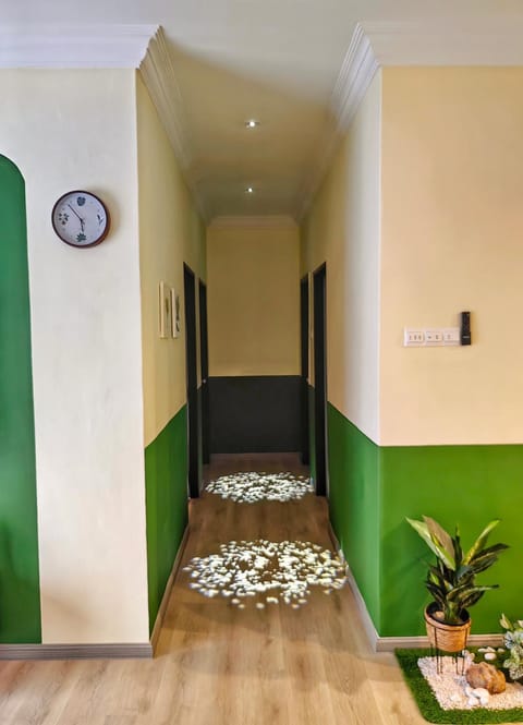 Klebang GX Homestay Resort Pool View P0804 with Netflix, TVBox and Games Condo in Malacca