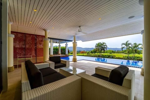 Luxury Mansion On Golf Course BMG5 Villa in Hua Hin District