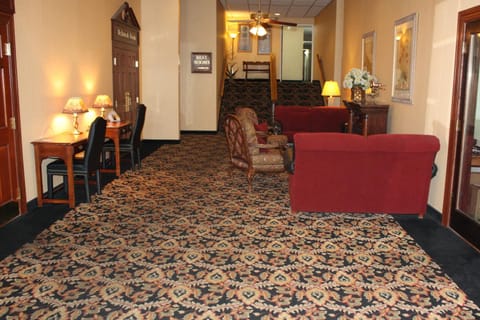 Quality Inn Shenandoah Valley Hotel in New Market