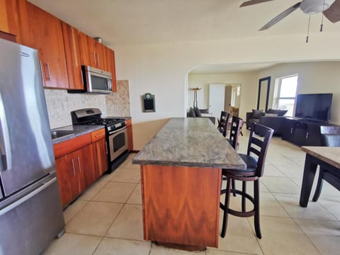 Apartment and Studio with privacy and wonderful view. Condominio in Sint Maarten