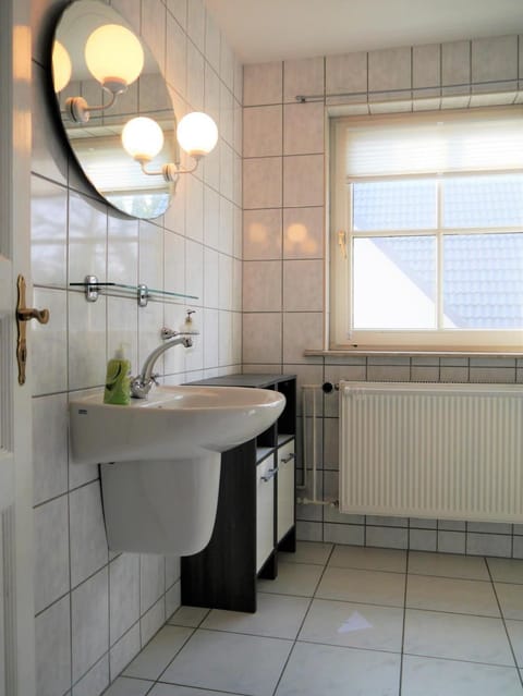 Anne1 Apartment in Prerow