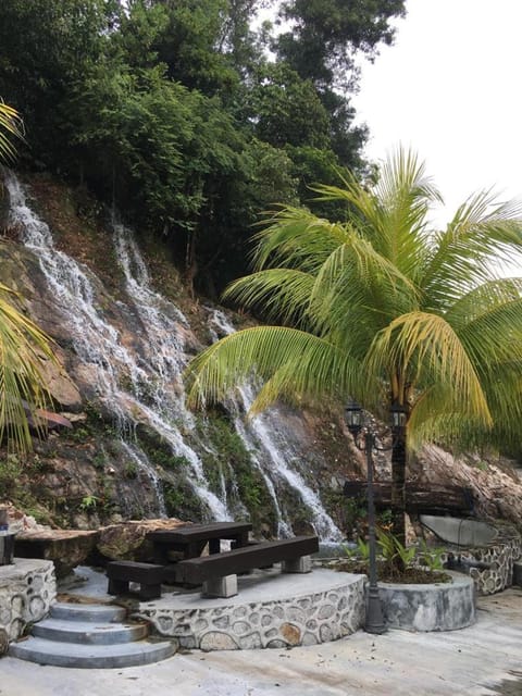 Poolside hill villa retreat House in Negeri Sembilan, Malaysia